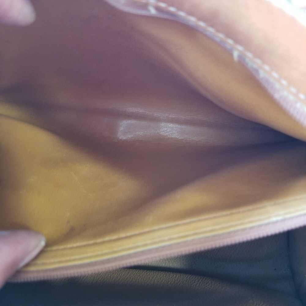 Vintage Dooney & Bourke Authentic Leather Handbag Taupe EUC - Picture 10 of 16